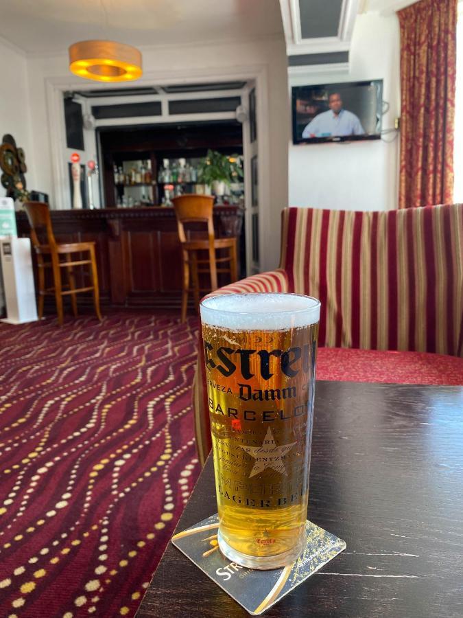 The Broadway Hotel Llandudno Bagian luar foto